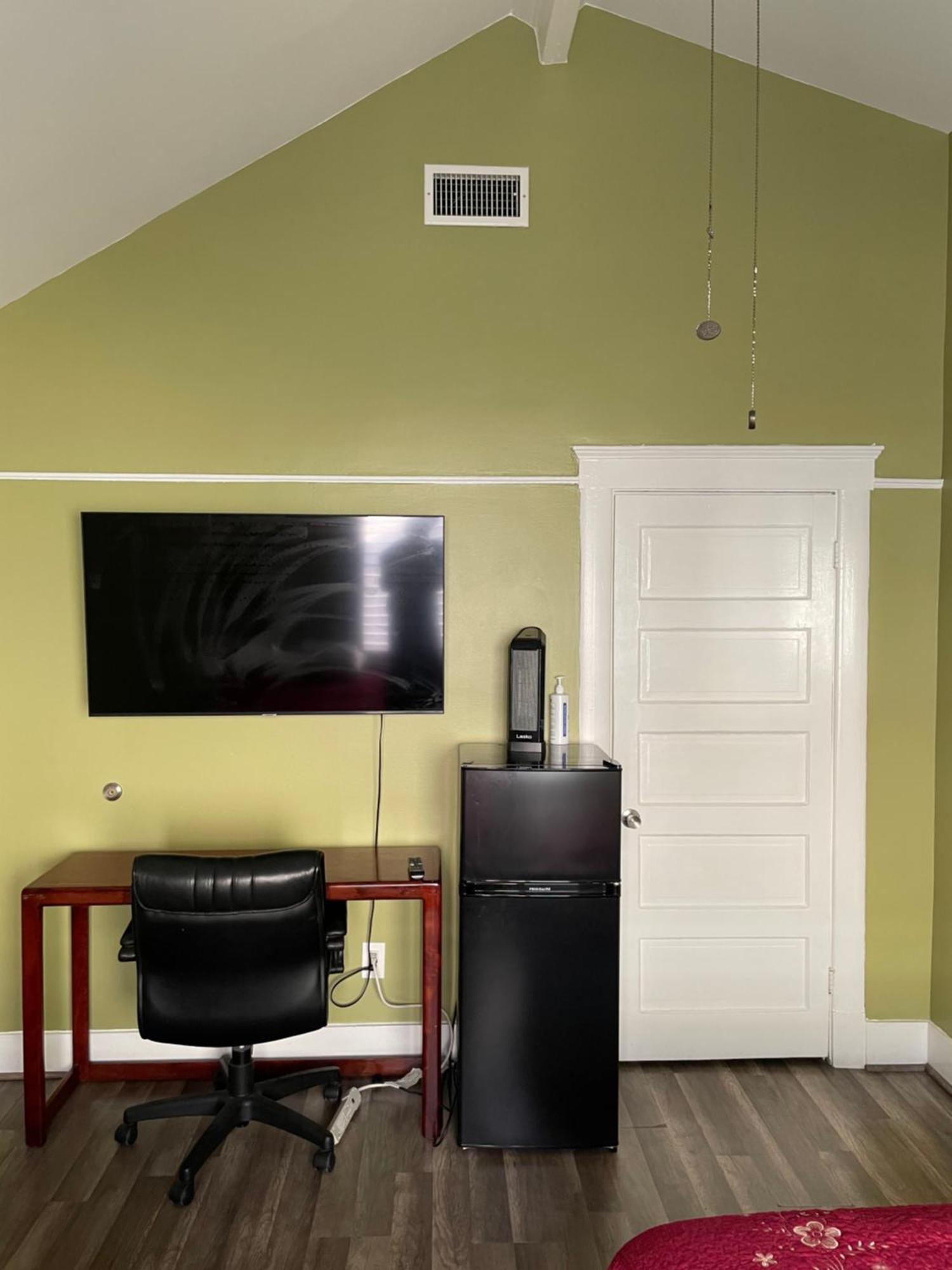 Private Large La Bedroom W Private Full Bathroom Or Half-Bathroom - Tv - Ac - Wifi - Private Fridge Near Usc - Exposition Park - Usc Memorial Coliseum - Banc Of California Bmo Stadium - Downtown Los Angeles Dtla - University Of Southern California Us Exterior photo