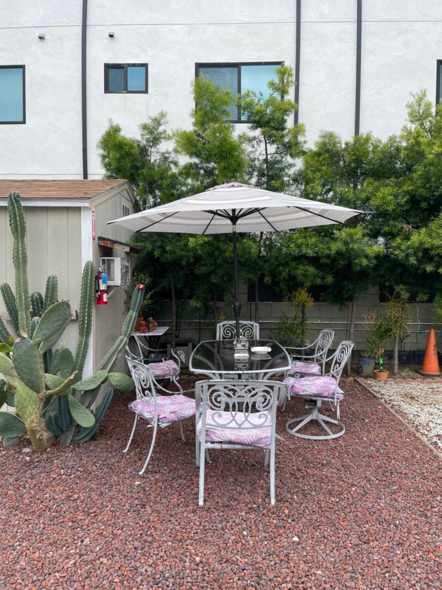 Private Large La Bedroom W Private Full Bathroom Or Half-Bathroom - Tv - Ac - Wifi - Private Fridge Near Usc - Exposition Park - Usc Memorial Coliseum - Banc Of California Bmo Stadium - Downtown Los Angeles Dtla - University Of Southern California Us Exterior photo